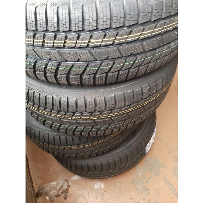 215/60/17C TRISTAR 109/107T