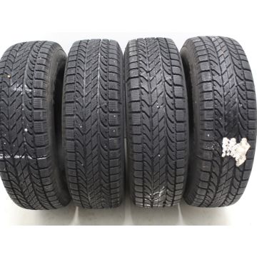 215/60/16 C PIRELLI 103/101