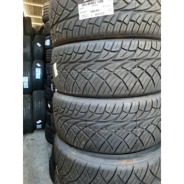 285/40/22 NITTO 110V