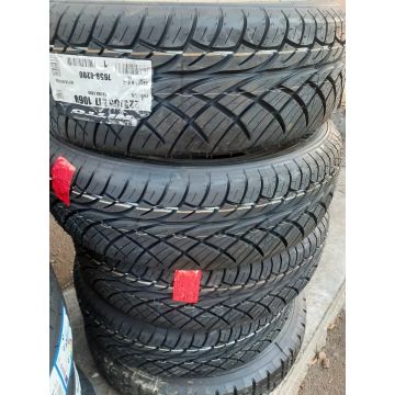 225/65/17 NITTO 106V