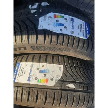225/45/19 FALKEN 96W