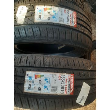 255/50/19 ROADX 103V