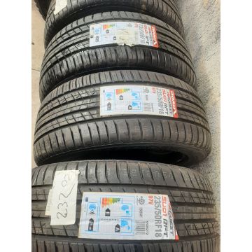 235/50/18 ROAD X 97V