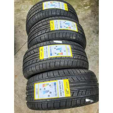 205/50/15  AUSTONE 86V