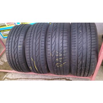 235/65/18 BRIDGESTONE 106V