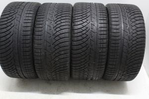 255/35/19 MICHELIN 96V