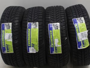215/65R15 EVERGREEN  96H