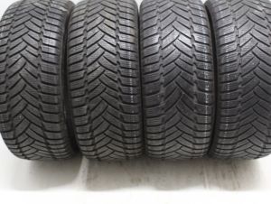 245/40/19 DUNLOP 98V