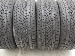 235/50/18 YOKOHAMA 101V