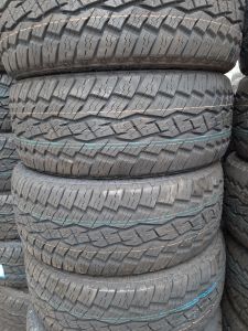 265/70/17 TOYO 115T
