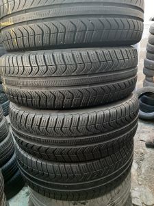 205/65/15 PIRELLI 94T