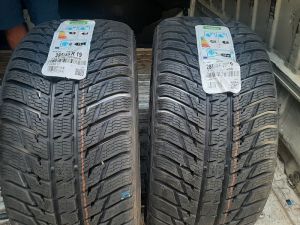 285/45/19 NOKIAN