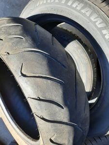 150/70/13 DUNLOP 64S
