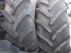 420/65/28 MICHELIN