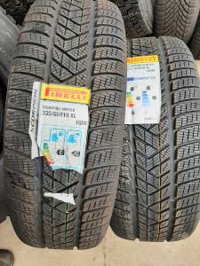 235/65/19  PIRELLI 109V