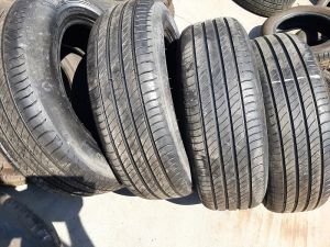 215/65/17 MICHELIN 103V