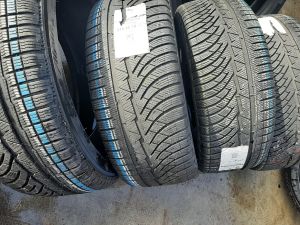 245/40/18 MICHELIN 97W