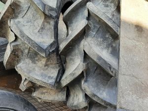 250/80/16 PIRELLI