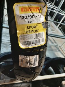 120/90/18  PIRELLI 65V