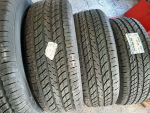 275/60/20 TOYO 115V