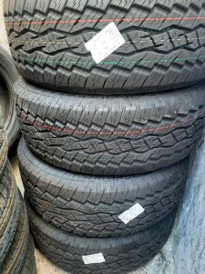 255/55/19 TOYO 111H