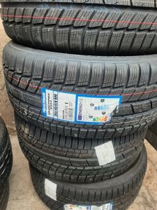 255/45/18 TOYO 99V