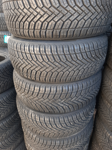 215/60/17  BRIDGESTONE 100V