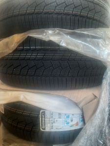 245/40/19  CONTINENTAL 98V