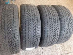 235/55/18 MICHELIN 104H