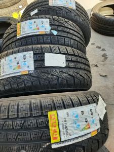 225/50/17 PIRELLI 94H