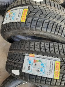 245/40/18  PIRELLI 97V