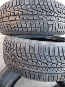 285/45/19 HANKOOK 111V