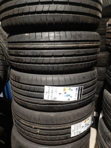 215/50/17 DUNLOP  95Y