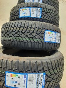 225/45/18 TOYO 95V