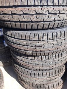 225/75/16 C TOYO 121/120R