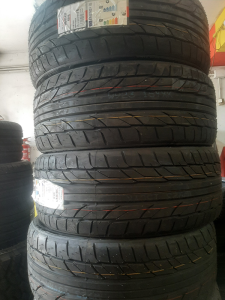245/45/17 NITTO 99W