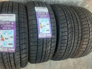 215/55/16 TOURADOR 97V