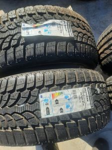 255/45/18 BRIDGESTONE 103V