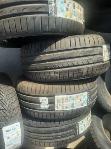 195/50/15 DUNLOP 82V