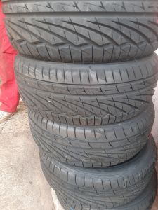 245/45/18 TOYO 100W