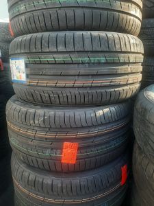 265/45/21 TOYO 104Y
