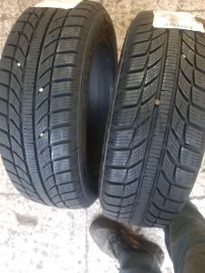 175/55/15 CHAMPIRO 77T