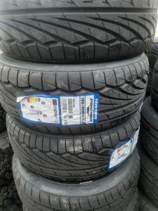 195/45/15  TOYO 78V