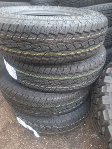 275/45/20 TOYO 110H