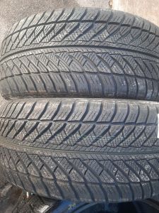 275/55/20 NEXEN 113T