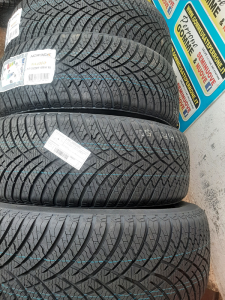 235/55/19 NORDEX 105W