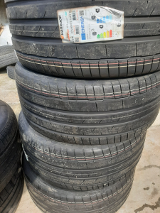 275/45/19 HANKOOK  108Y