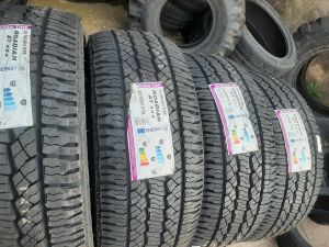 265/50/20 NEXEN 111T