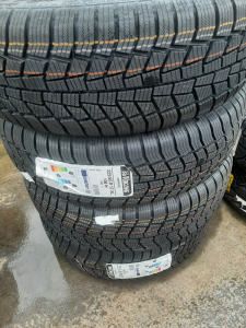 225/65/17 VIKING 106H