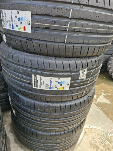 275/45/20  BRIDGESTONE 110Y